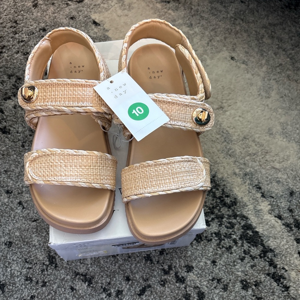 A New Day  Sandals - Cream and Tan size 10 new